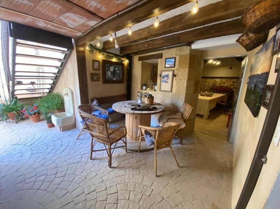 El Geiser De Pozuelo Pozuelo de Aragon Exterior foto